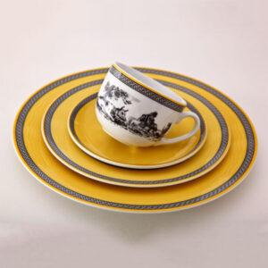 ویلیج زرد 28 پارچه (شش نفره) چینی زرین